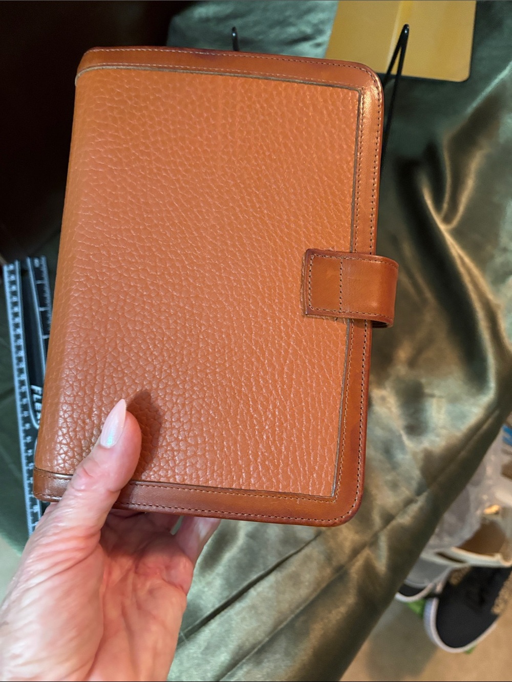 Vintage Dooney & Bourke Pebbled Leather Organizer in Cognac Brown - Picture 7 of 12